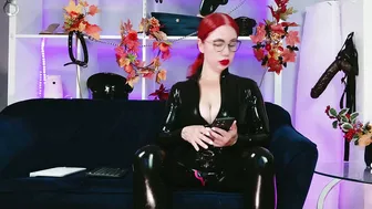 Ella_kross (09-03-2025) squirt