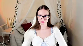 Mish_ka3 webcam video porn chat