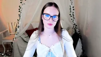 mish_ka3 recorded nude video 175823