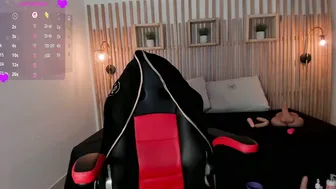 liah_cleir posing on webcam 09/03/2025
