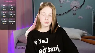 stefaniyaaa redhead nude on cam