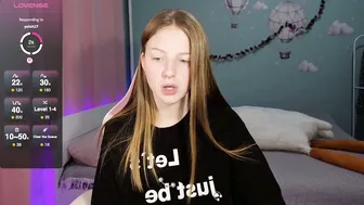 stefaniyaaa redhead nude on cam