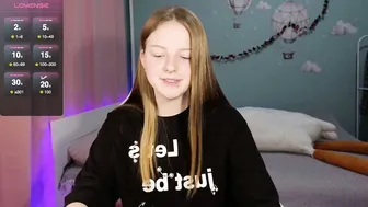 stefaniyaaa redhead nude on cam