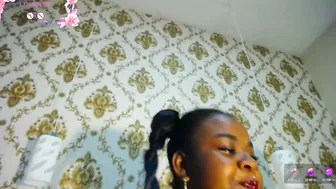 Nahybig_boobs squirt - 04 September 2025
