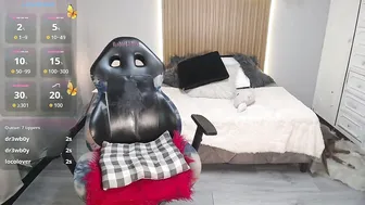Scarllett_bdsm 09/04/2025 18