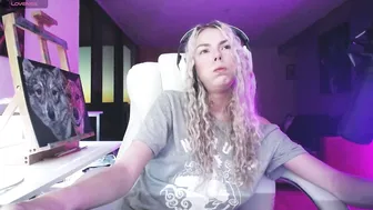 tinykylie shy - 05-Sep-2025