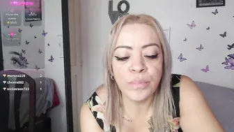 mature_liaa chat sex cam (02-24-2025)