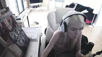tinykylie cam xxx (02/27/2025)