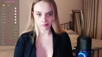 wet_lana hairy 01-Mar-2025