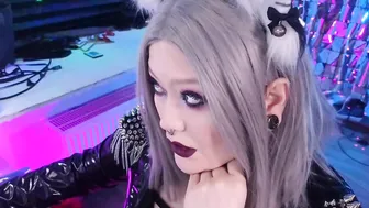 Wickedxqueen chat girl porn 02 March 2025