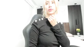 serene_waves recorded nude video 180019