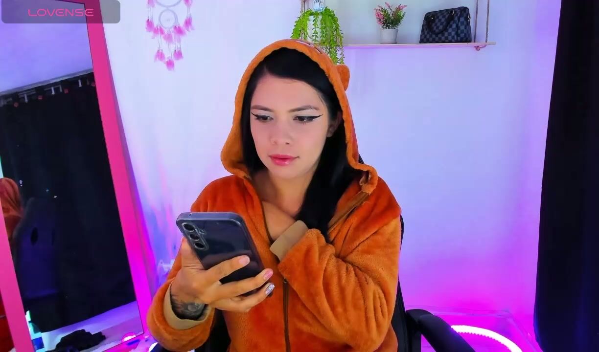 gia_contii cam sex porn 06-Sep-25