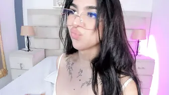 Rosecassie bigboobs - 06-Sep-2025