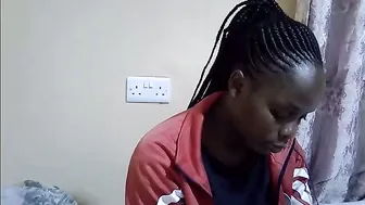 Lyn_anna 06-Sep-25 ebony
