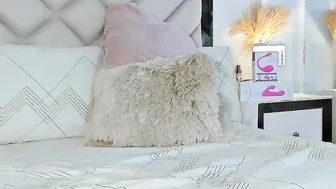 alexa_tobar on webcam (09/07/2025)