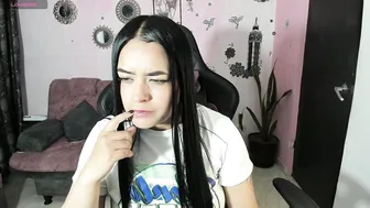 Vio_let_ 07-Sep-2025 porn sex chat