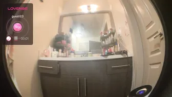 lustforlola anal posing on cam