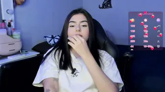 agatha_riccie 07-Sep-25 latina