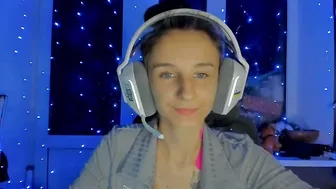 _nika_kik smoke 09/08/2025