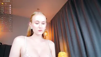 Blondiemermaid girlcock hot webcam porn