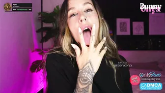 bunnyonyx naked 09-08-2025
