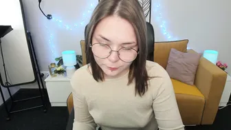 alli_zi recorded nude video 184939
