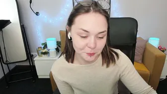 alli_zi 18 - 09/08/2025