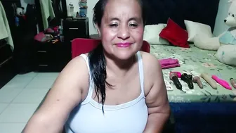 Pervert_mommy_x chat cam porn 08-Sep-2025
