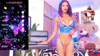 alexafoxxy01 cum posing on cam