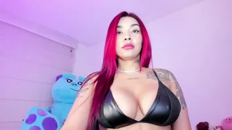 _viviana redhead 09/09/2025
