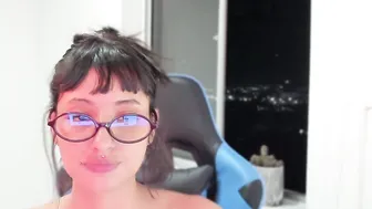 vandalovee recorded nude video 187051