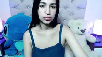 milk_little4u recorded nude video 187856
