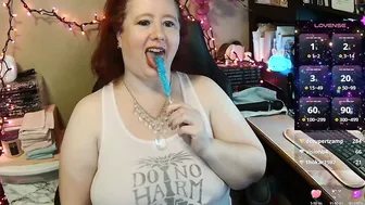 Kayleesweetwillow posing on webcam 09-Sep-25