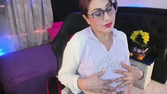 Lonely_shewolf hot cam video 09-Sep-2025