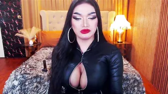 alurajhenson recorded nude video 188504
