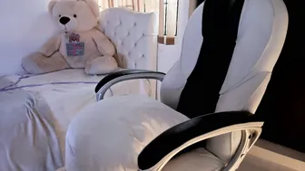 shy_angel4 (09/10/2025)