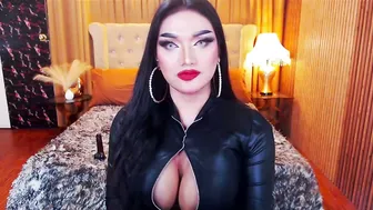 alurajhenson on live cam (09/10/2025)