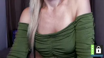 ay_kiss_jully recorded nude video 189046
