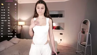 margarethowell bigboobs 10-Sep-2025