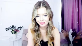 unforgettablalice video cam 10 September 2025