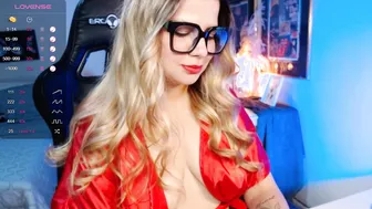 avrill_morgan german hot live cam video