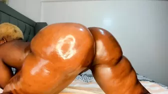 Bubble_big_booty bigbooty cam sex chat