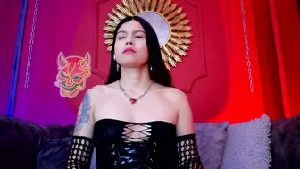 Julieta_russell posing on webcam porn cam chat