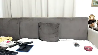 sophiestique on cam (09/10/2025)