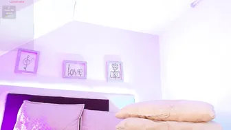 liliith_savett (09-10-2025)