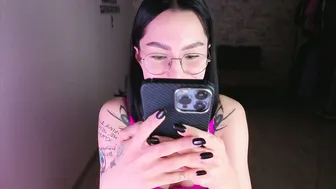 Julierayls cam porn (09-10-2025)