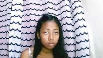Joliekah27 young chat cam sex