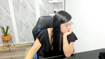 alayasmile recorded nude video 190592