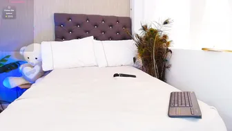 azaria_w recorded nude video 191718