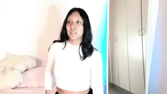 melody24_ on webcam 11-Sep-2025